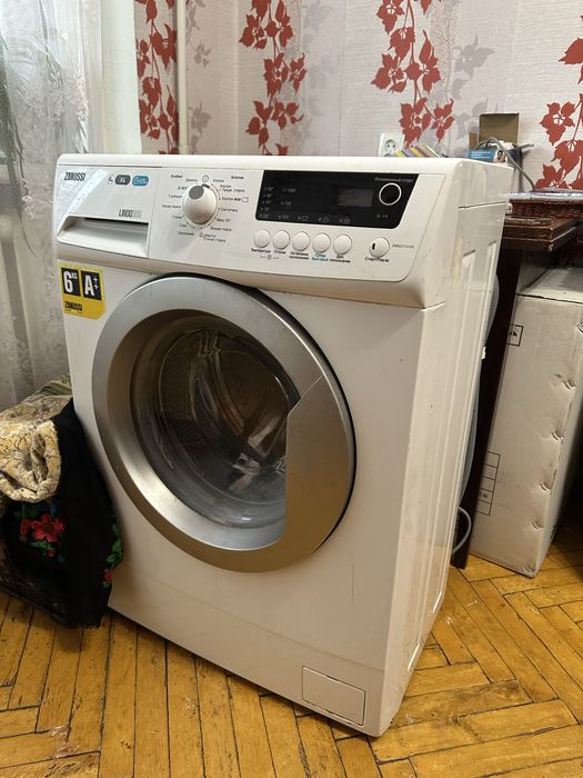 Стиральная машина Zanussi, пральна машина