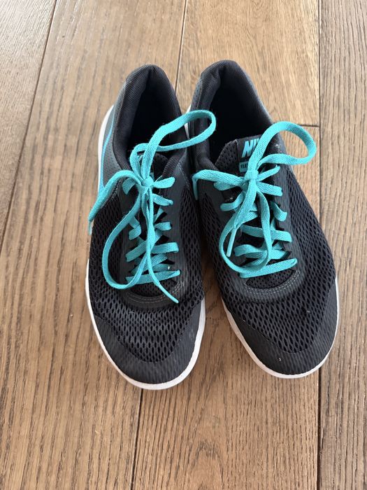 Buty sportowe Nike – wygodne i stylowe