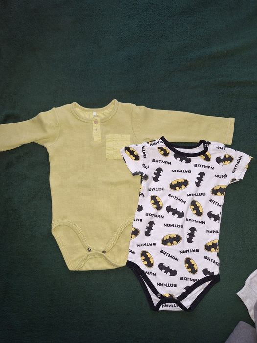 Ubranka dla niemowlaka Batman 68-80
