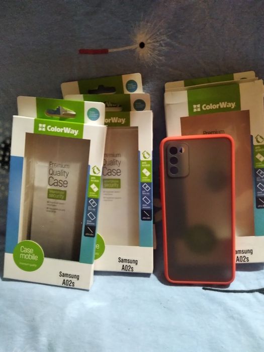 Продам чехли на телефон Самсунг А 02S в гарному стані