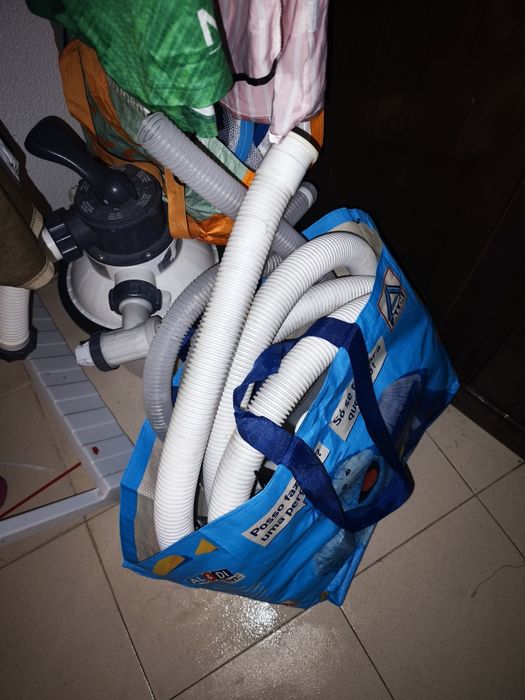 Filtro areia intex funciona tudo impecável vai acompanha dos tubos