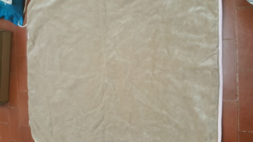 Manta dupla acolchoada