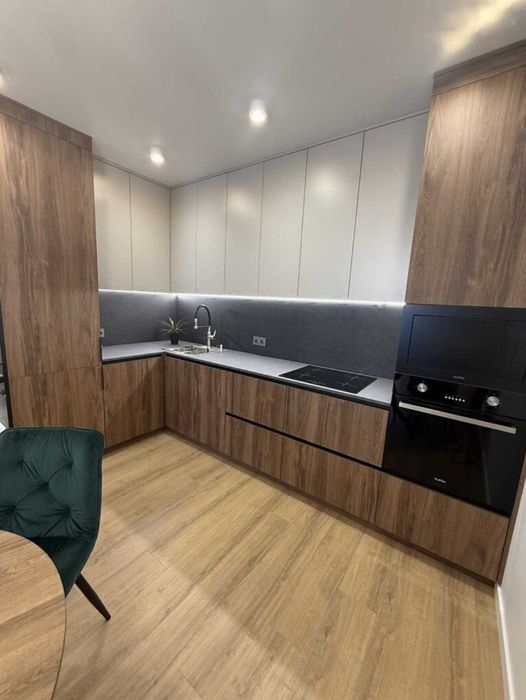 (7) Продаж 1 к. квартири, район Академічний (1143)
