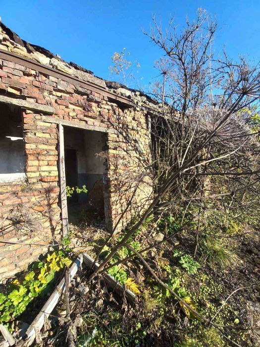 Нежитлова будівля с. Батятичі