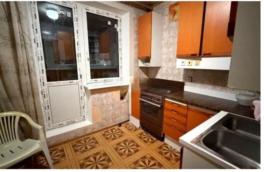 Сдам 2к квартиру коммунальные пополам