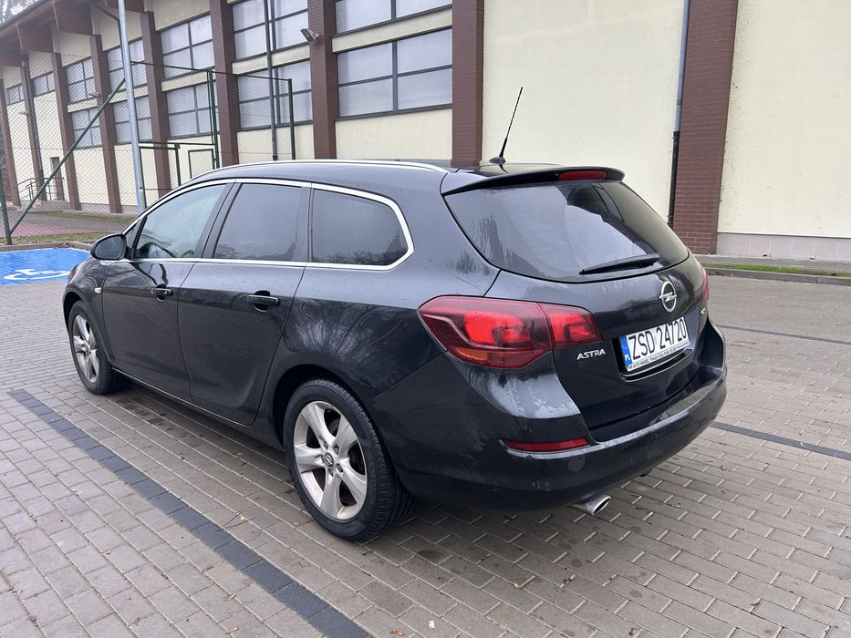 Opel Astra J 2.0 CDTI 164 KM Klimatronik Alu Tempomat!!!
