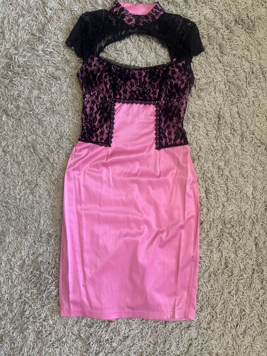 Плаття атласне