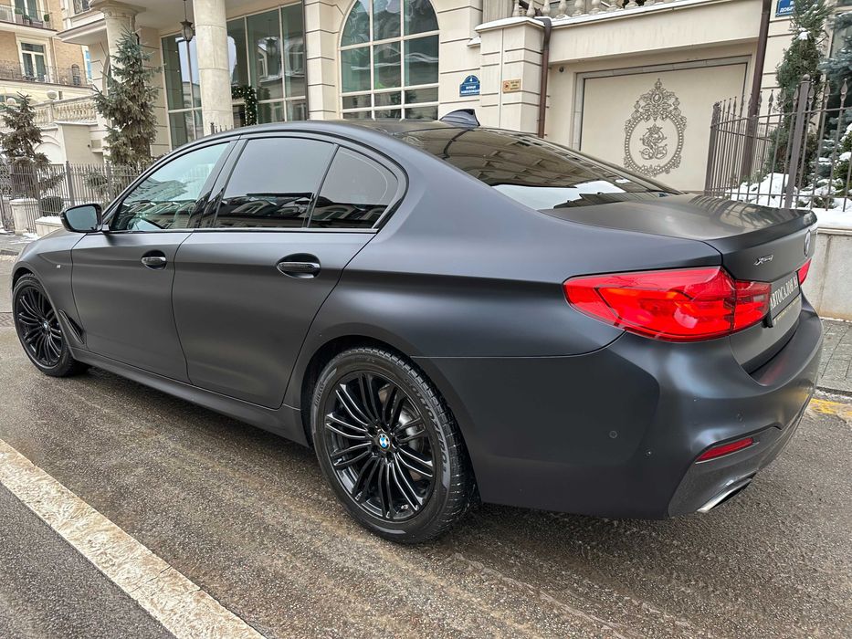 BMW 5 Series 2017 530i 252 к.с. xDrive M Package Офіційний!