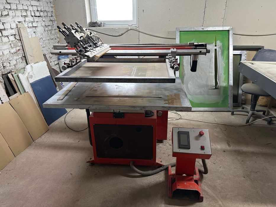 Półautomat do sitodruku