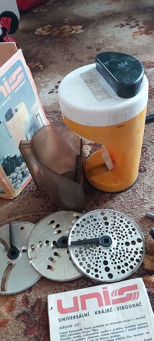 Reczna maszynka do krojenia warzyw Unis