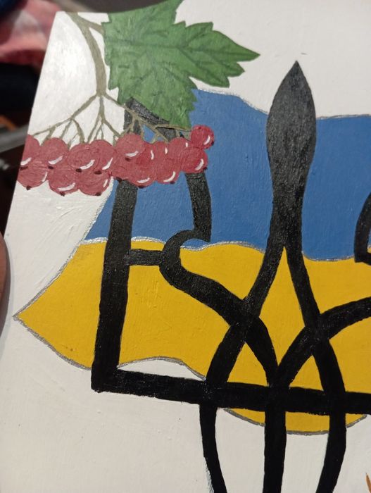 Продам дерев'яну доску ручної роботи.