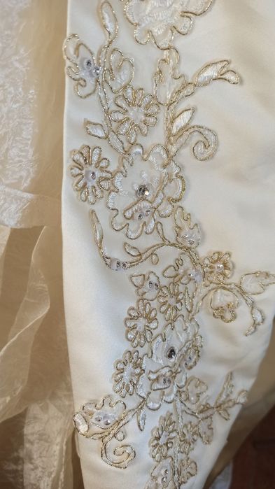 свадебное платье