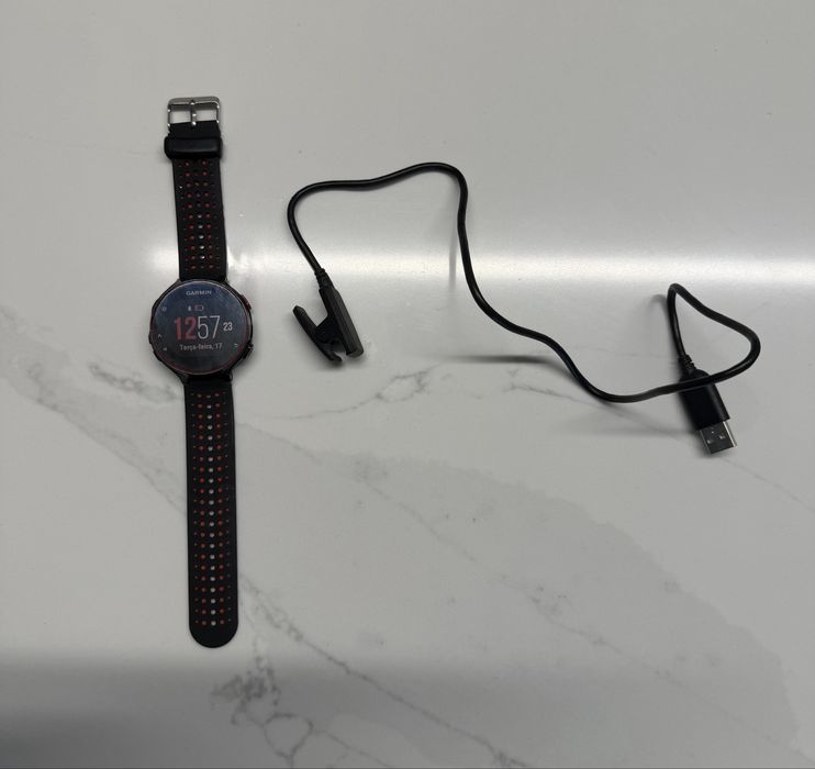 Garmin Forerunner 235