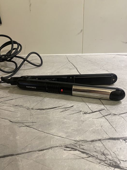 Професійна конусна плойка Geemy GM-403