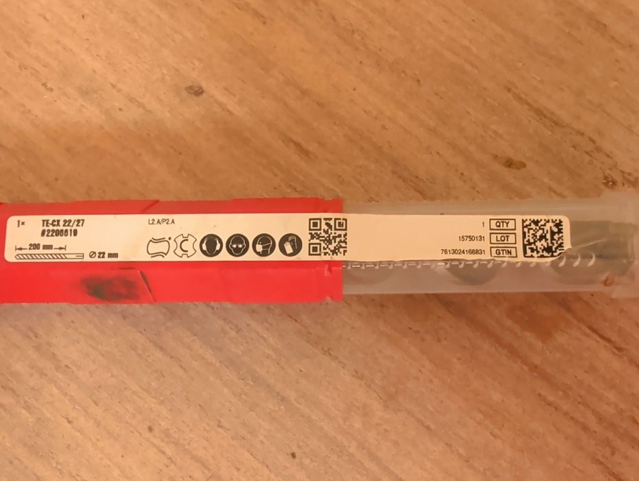 Sprzedam wiertło Hilti Q22 dł-200mm  całkowicie nowe zaplombowane