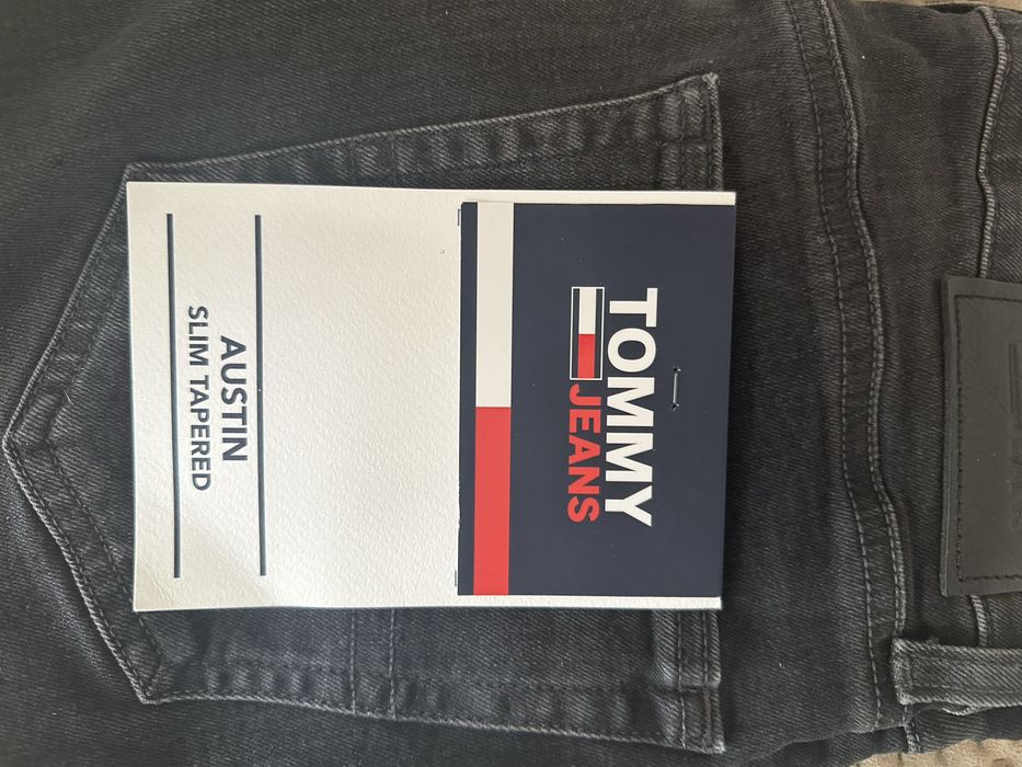 Новые джинсы Tommy Hilfiger 30/32