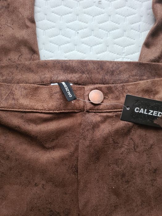 Spodnie legginsy imitacja zamszu Calzedonia rozm. XS / S nowe