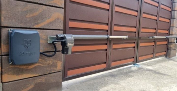 Раздвижные/ Распашные ворота. Калитки . Заборы с профнастила и т.д.