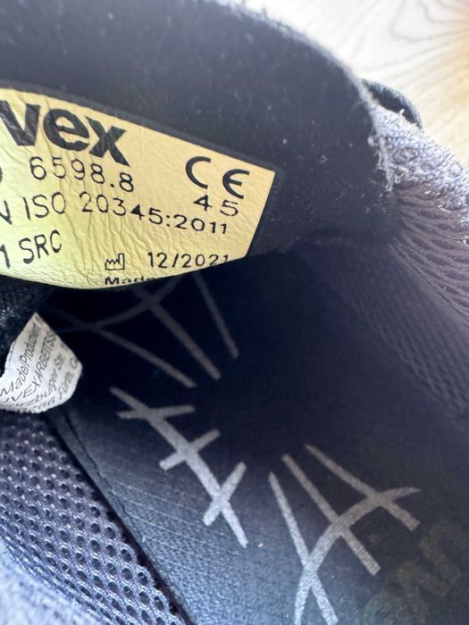 робоче взуття ззахистом - UVEX - 45 /Engelbert Strauss