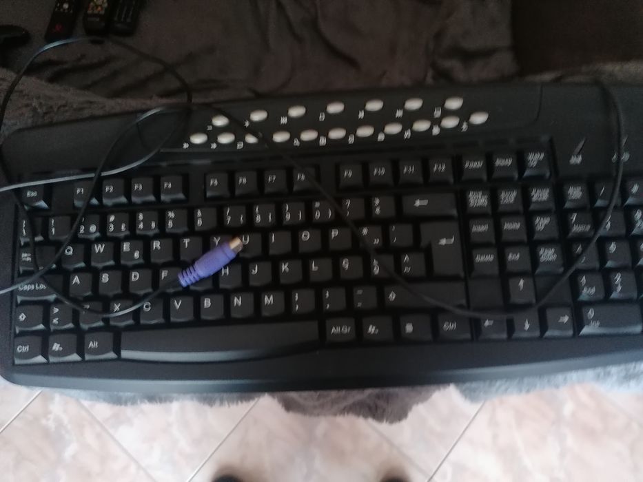 Teclado para computador441942909849456641