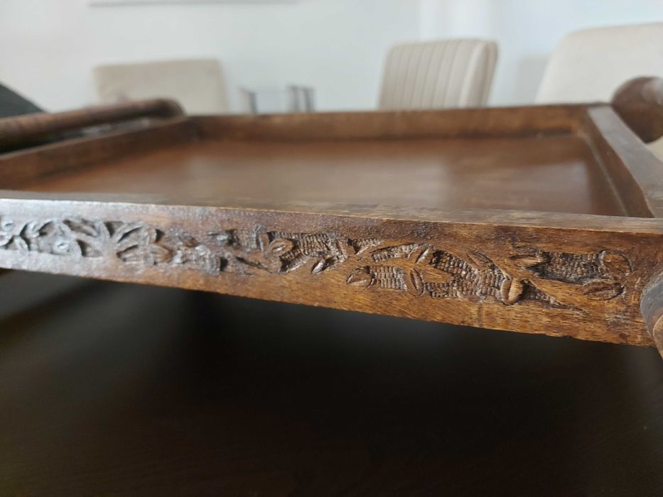 Tabuleiro de peq-almoço, design rústico.