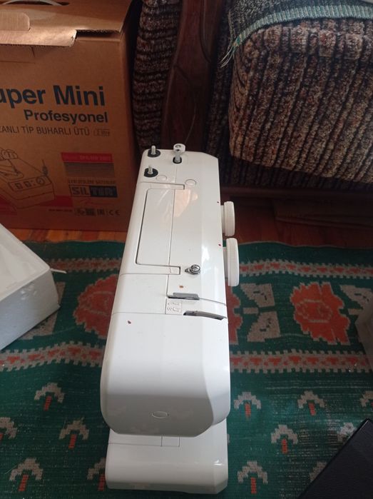 Швейная машинка Janome E-Line 15