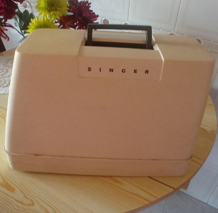Máquina de costura Singer