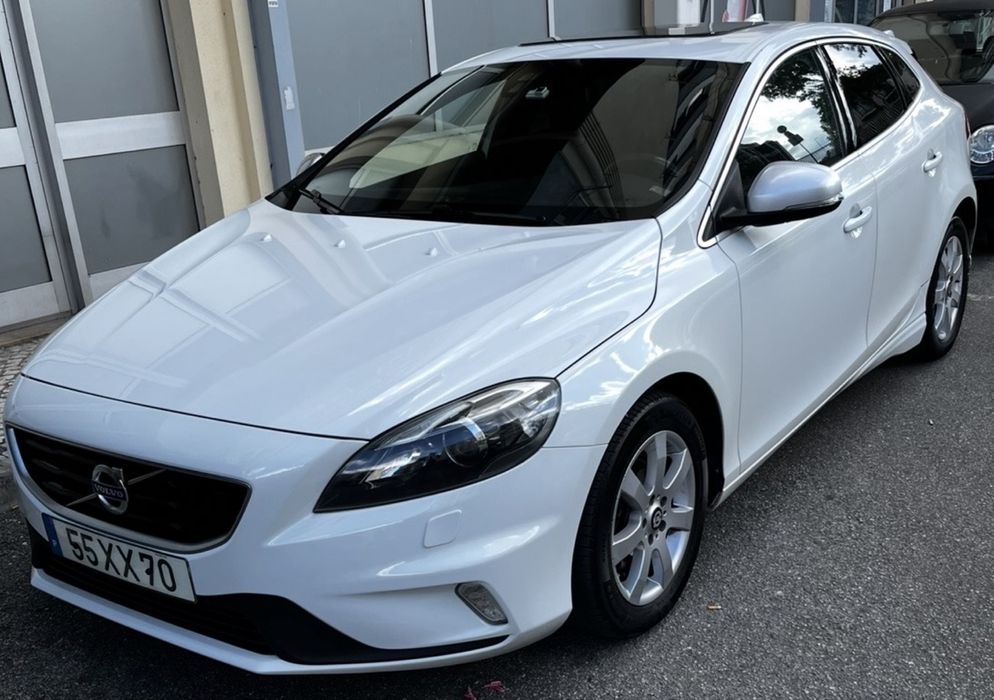 Volvo V40