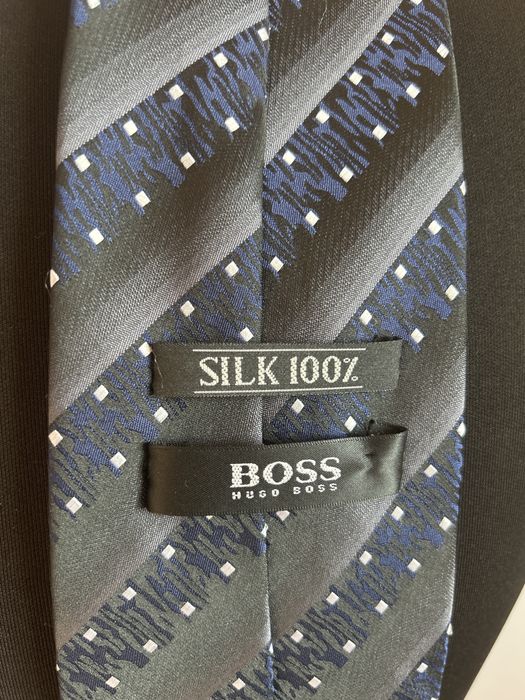 Галстук мужской немецкого бренда BOSS новый шелк 100%