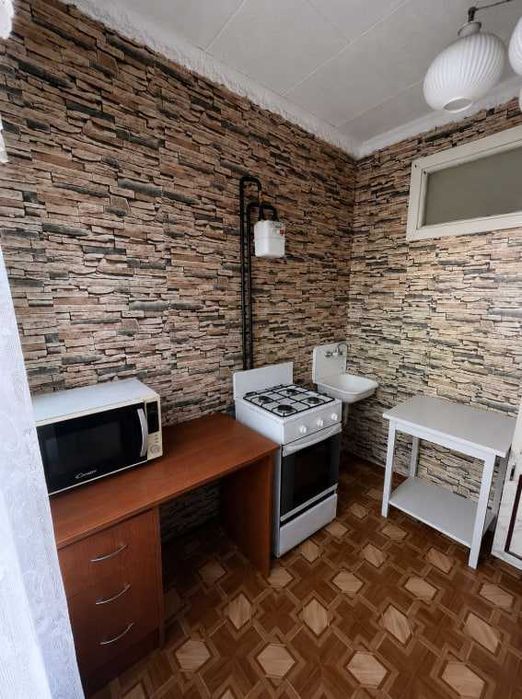 Продам 1-комнатную квартиру район Калиновой