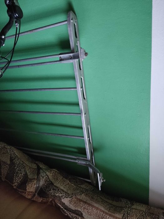 Багажник автомобільний