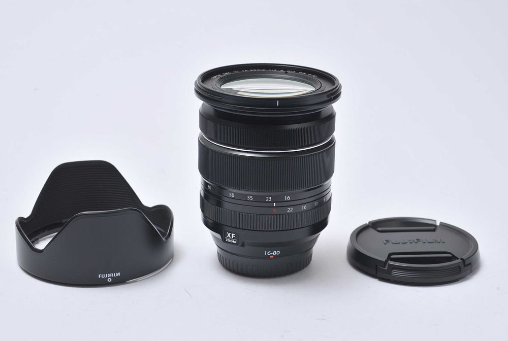Lente Fuji 16-80mm f4 R OIS WR (seminova) + oferta de tubo de extensão MCEX-16