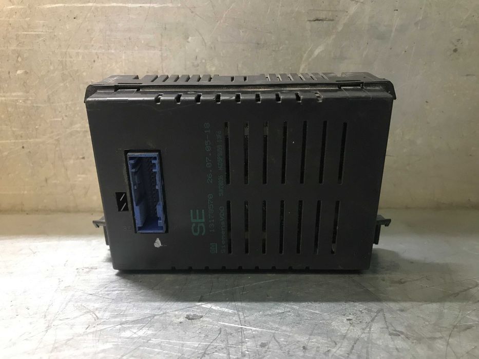 ECRÃ / DISPLAY MULTIFUNÇÕES OPEL ASTRA H 04-09 13178570 5WK70036