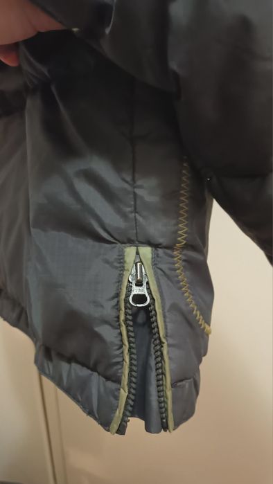 Blusão de penas Firetrap L (grande)-como novo