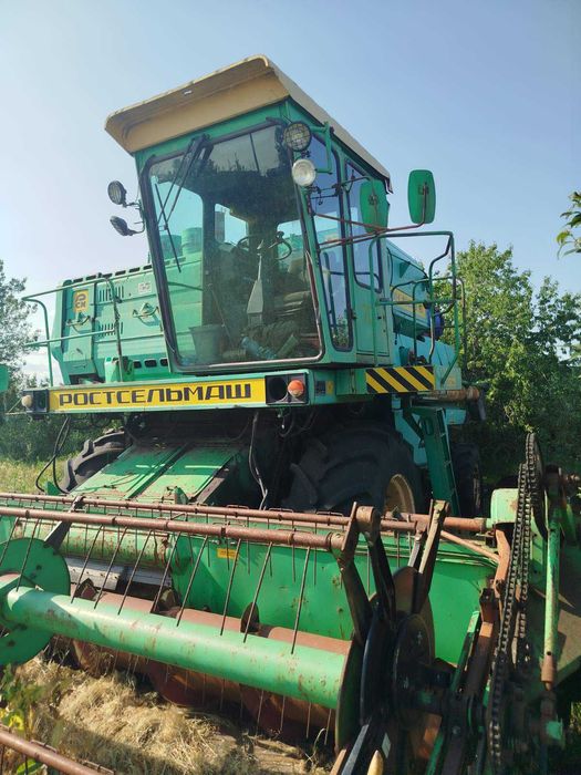 Комбайн Ростсельмаш Дон 1500Б 2002