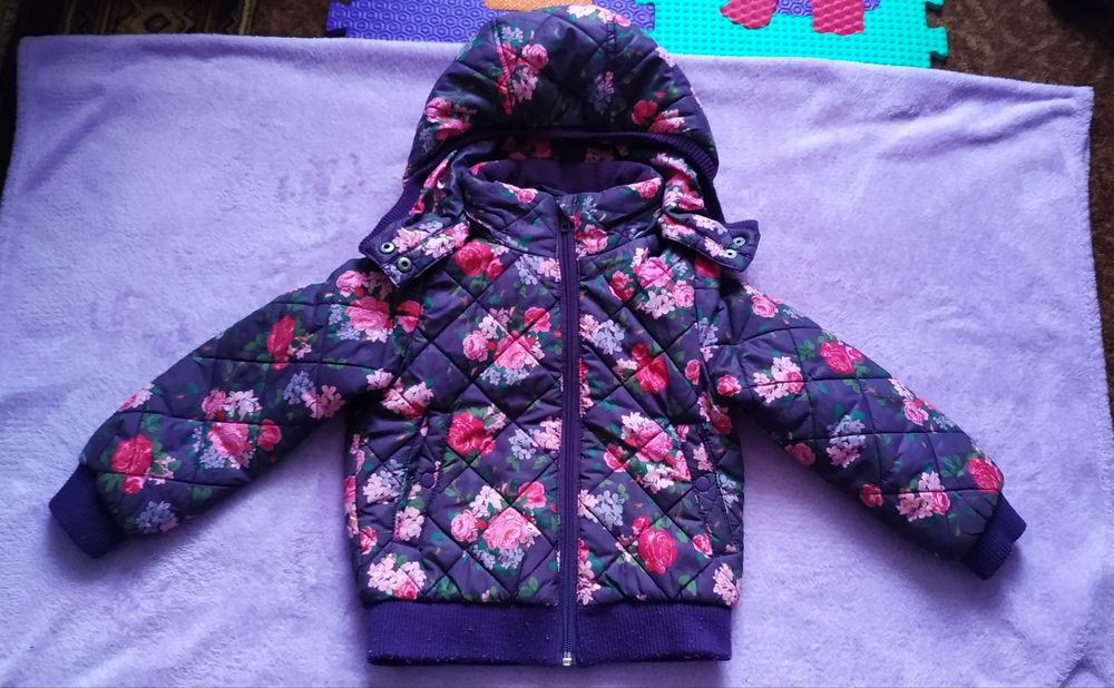 Курточка на девочки