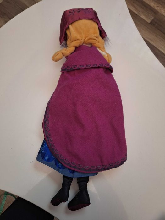 Pluszowa Anna z Krainy Lodów