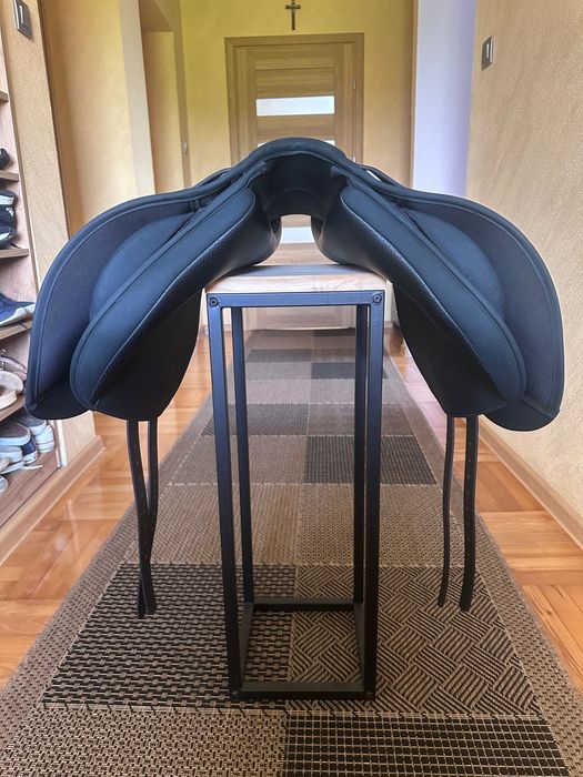 Siodło Wintec Wide 2000, 16,5”, system wymiennych łęków