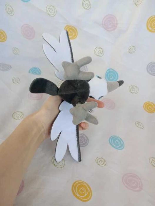 pokémon peluche Pikipek da marca tomy