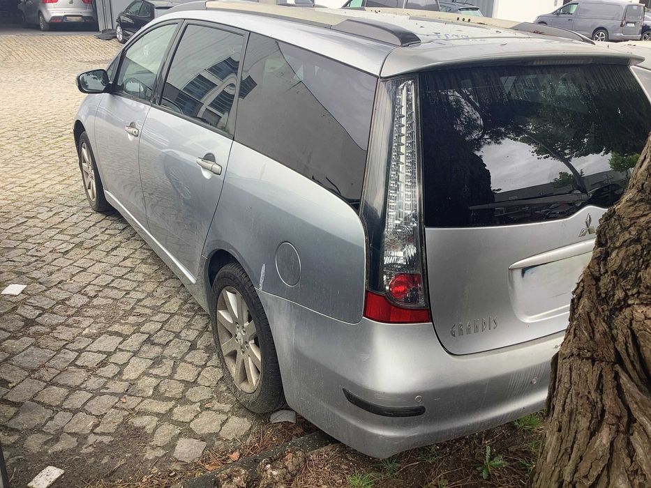 Mitsubishi Grandis 2.0 Di-D - 2007 - Para peças