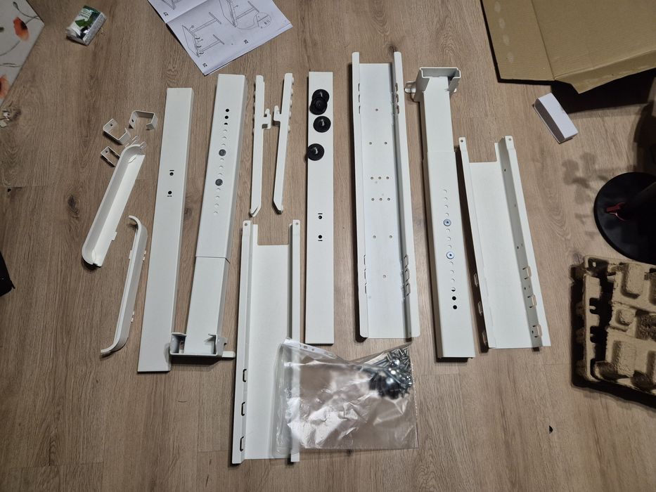 MITTZON biurko ikea rama nośna