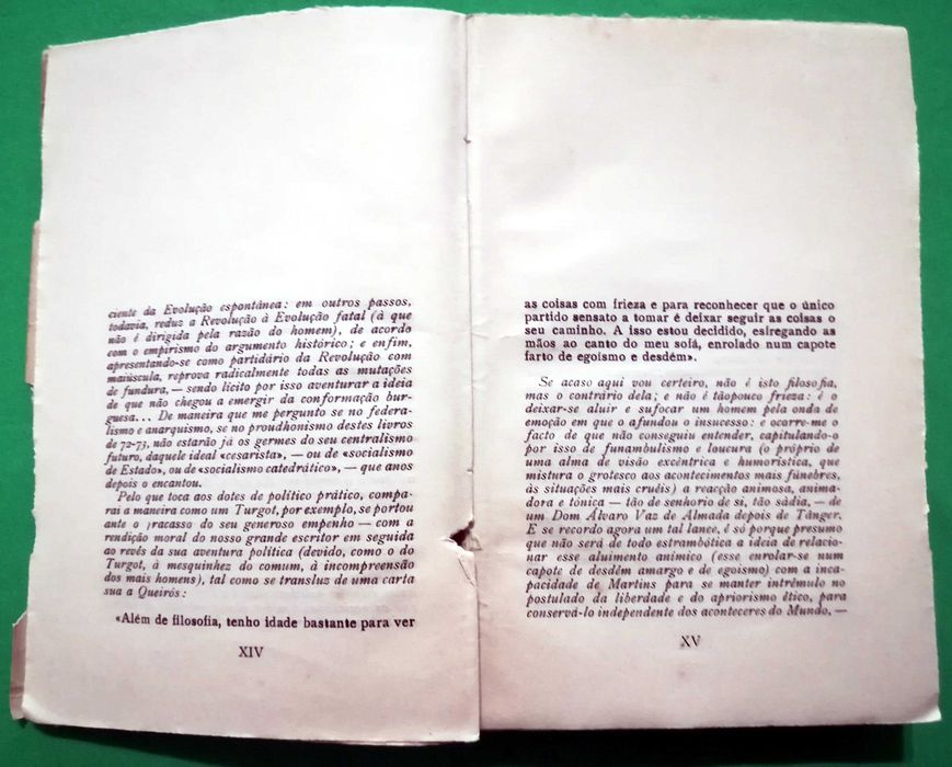 Teoria do Socialismo, 1ª edição (1952), livro por abrir