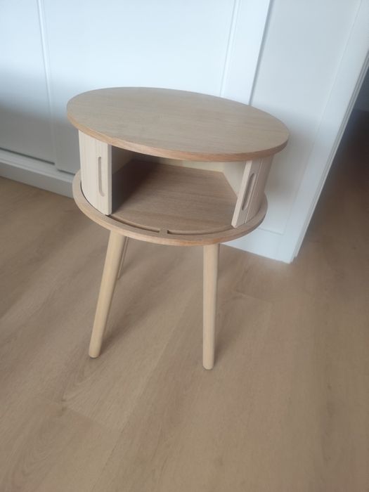 Mesa cabeceira / mesa de apoio