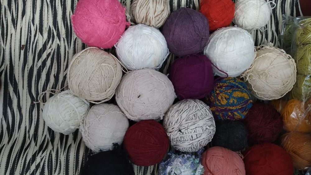 Продам нитки для вязания