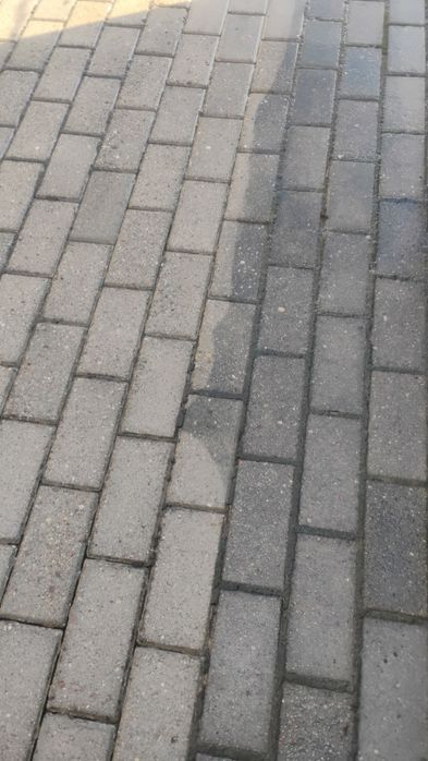 mycie kostki brukowej i płotów betonowych