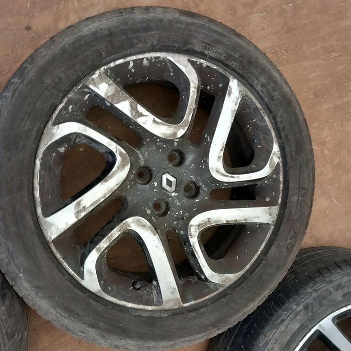 Jantes renault captur tamanho 17
