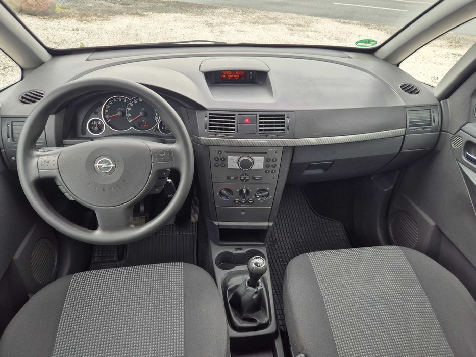OPEL MERIVA Z ROKU 2010 1Własciciel 2 komplety koł zima/lato Stan bdb