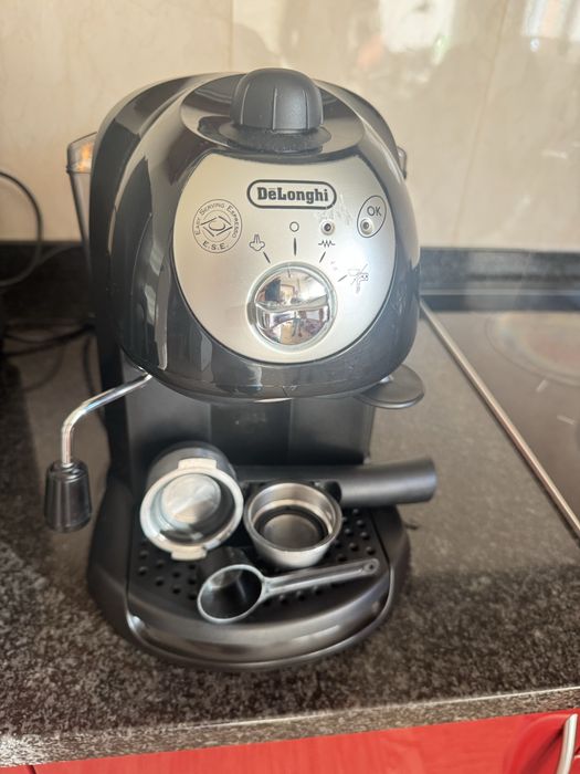 Maquina cafe moido delonghi