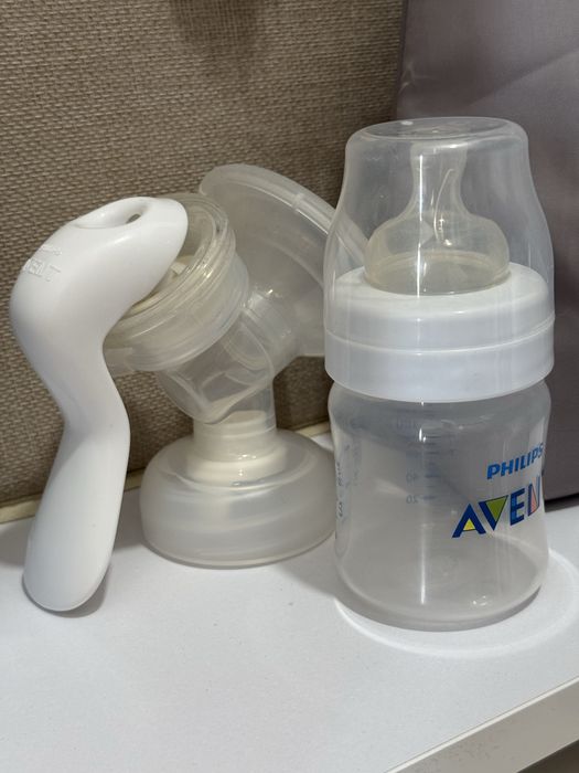 Молоковідсмоктувач Philips Avent + подарунки