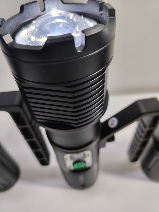 Lanterna Predador BT90 - Led BT90 - 6000lumens - 950m